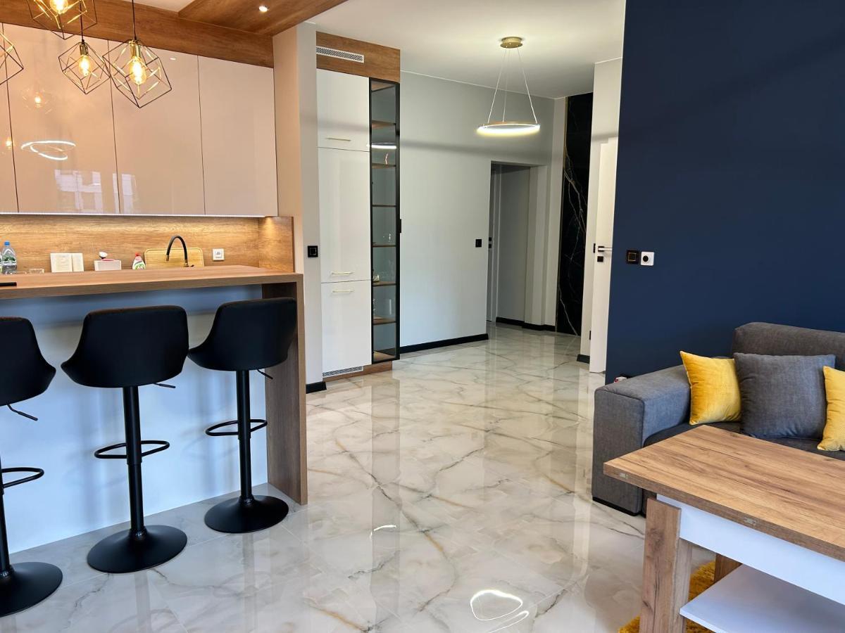 Golden Luxury Suite Nowy Dwór Mazowiecki Exterior foto